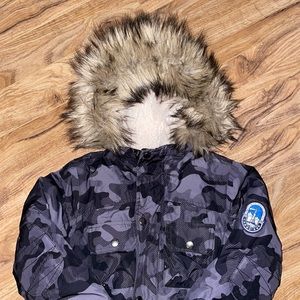 Lands End Expedition Parka size 5-6 in mint condition